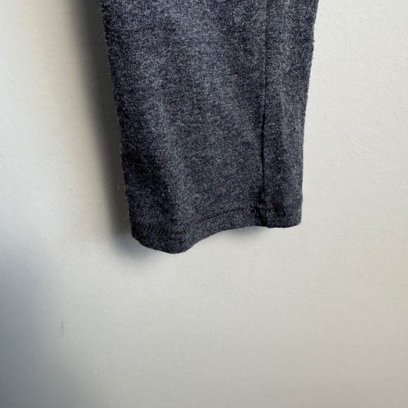 Hue Women's Athletic Pull-On Yoga Legging Activewear Pant Gray Size Small Casual - Picture 2 of 10